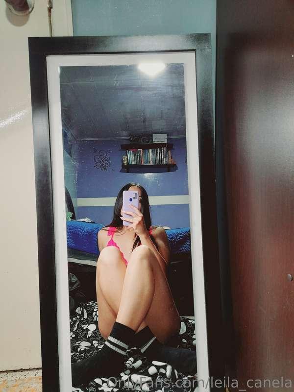 Tell me what you want to see?  your wishes are orders 💧