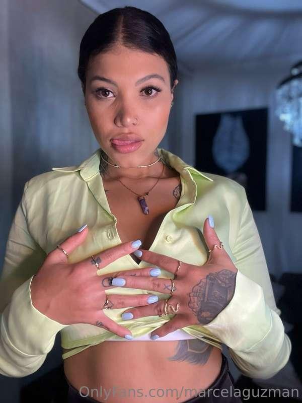 1 or 2? 🔥 Which one do you like the most? 😏 @marcelaxo