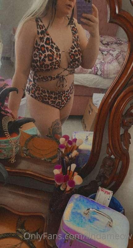 I’m so ready for summer and days at the beach ☀️💦