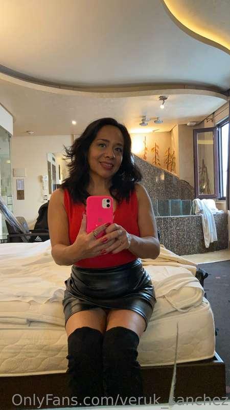 Esta semana vine hacer una sesión nueva de fotos  Y estoy em..