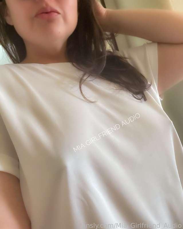 mia_girlfriend_audio image #1