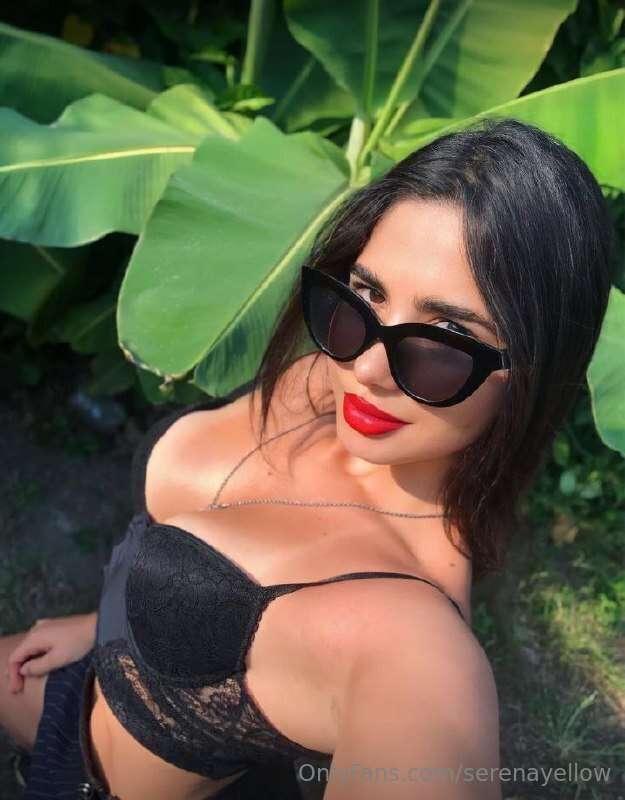 Hi sweetie, I'm @iristemptressxx welcome to my paradise Ever..
