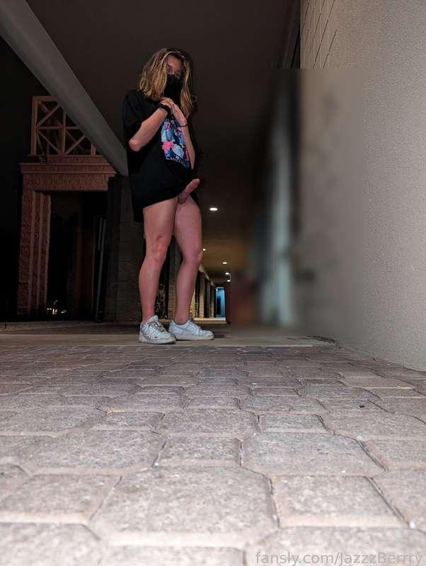 jazzzberrry image #2