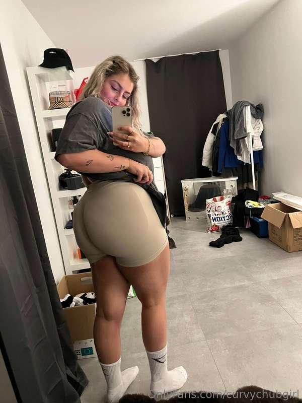 The bigger, the better.. right? 😘
