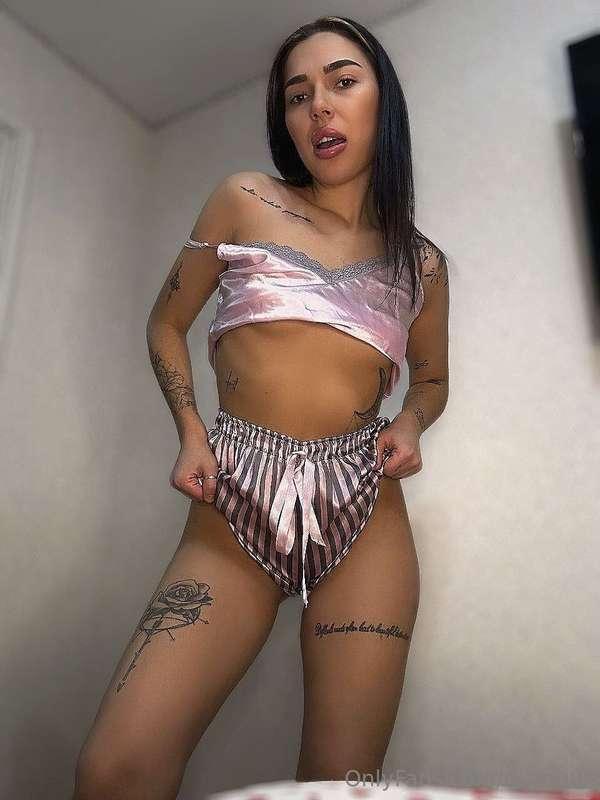 🩵 @seecretbella 🩵 🩵 @seecretbella 🩵You know what you want 🔥 ..