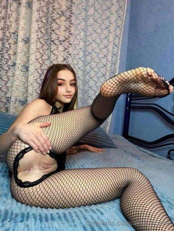 🔥FREE🔥FREE🔥FREE🔥@amymminami is so lonely. She needs YOU❤️😘🔥S..