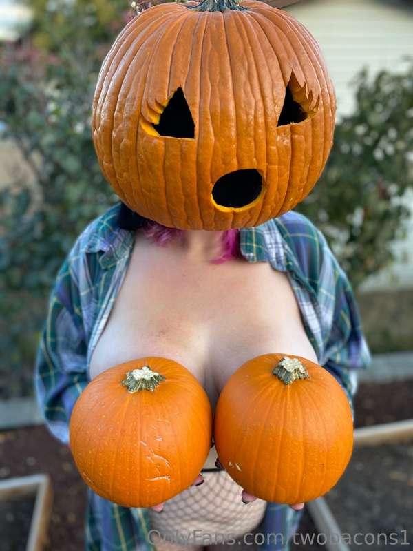 What do you think of these pumpkins? 🎃 🎃