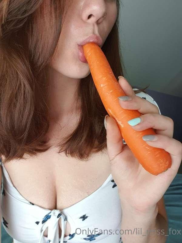Check out more of my kinkier content ⬇️
https://fans.ly/Miss..