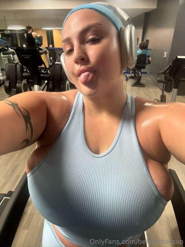 I love working out 🥰