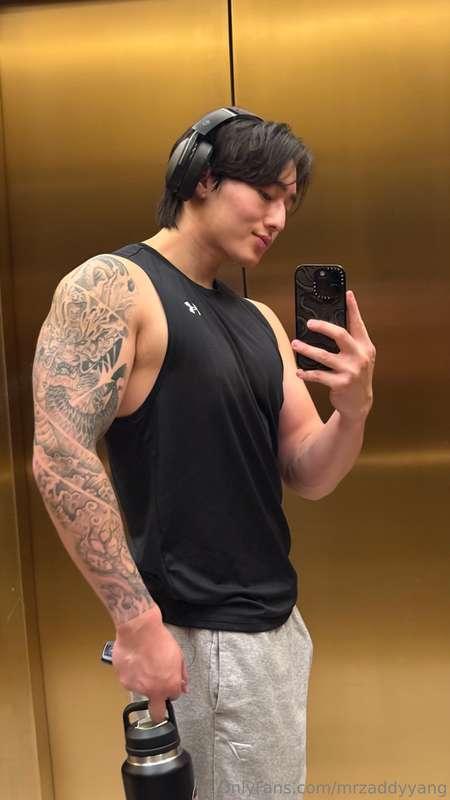 Anyone wanna be squished? 