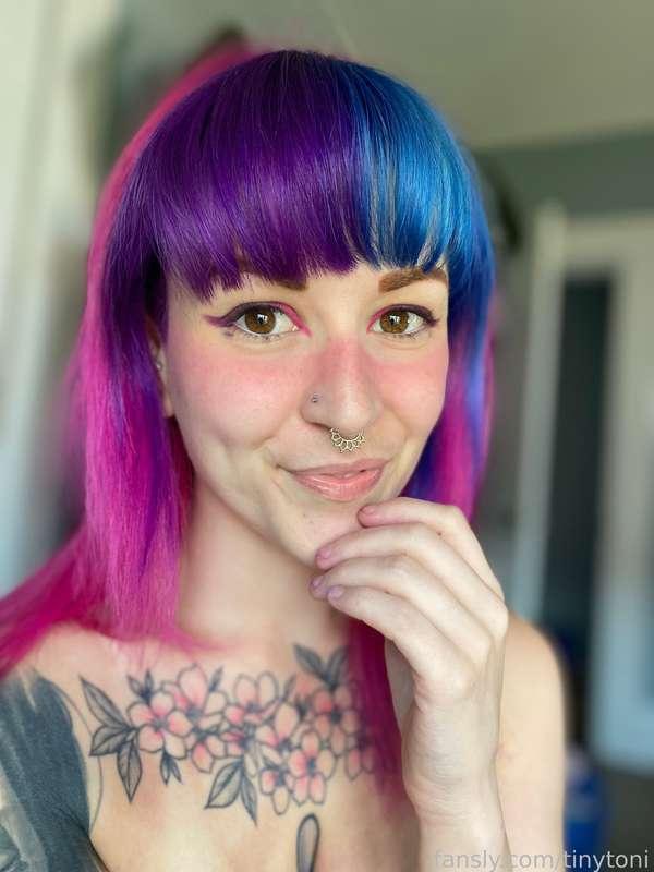 Just some selfies coz I feel SO STINKING CUTE &amp; want all the attention 🥰 finished getting ready now to tackle my filming for today! Gonna bust out a big monster dildo, it’s been awhile 👀💦