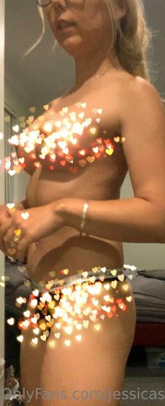 Want me to bare all send a tip bellow xoxoxo 😘