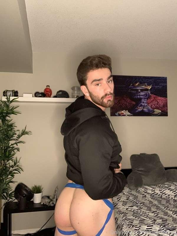 I know everyone likes my ass 😎