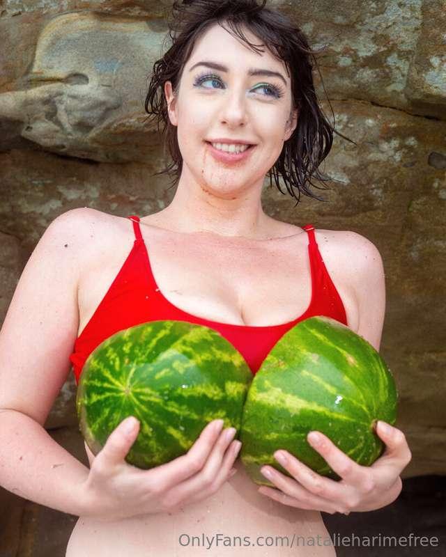 HD out takes of my melon mania shoot are on my VIP feed in c..