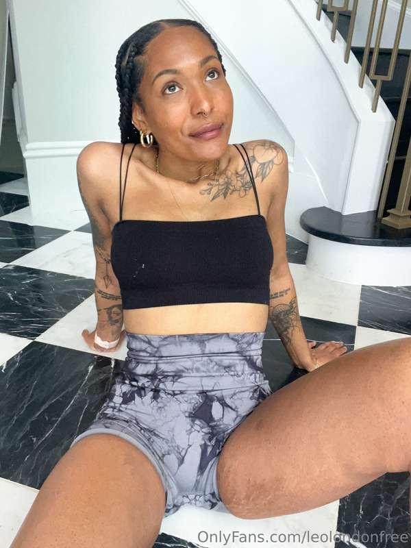 Feeling extra naughty today! 😈🥵