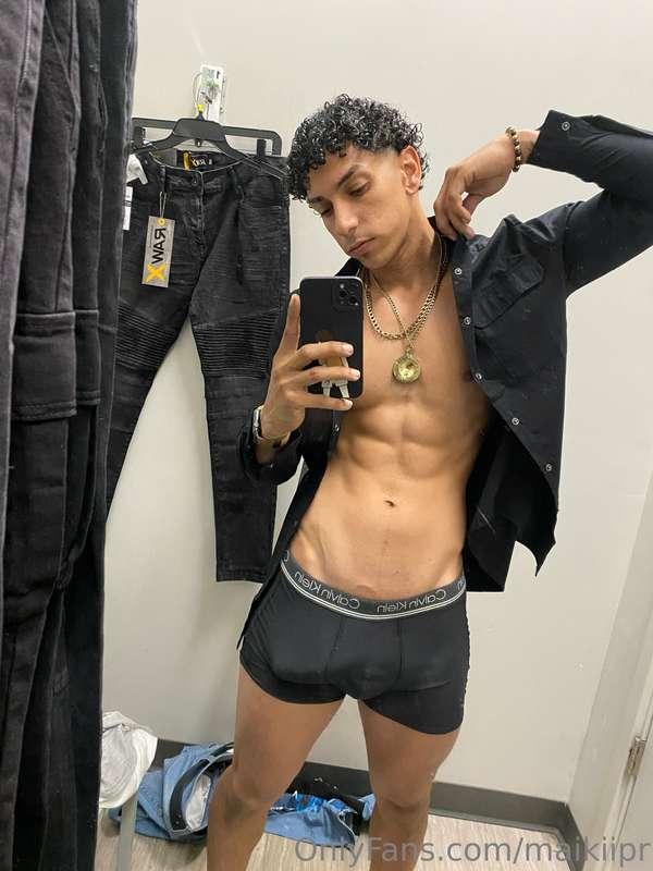 Yo veo un espejo 🪞 y me pongo bellaco 😈