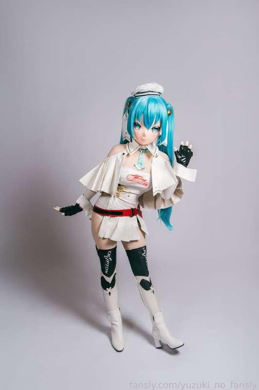yuzuki_no_fansly image #3