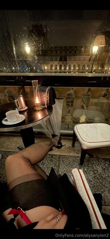 Parisian night 💋🔥