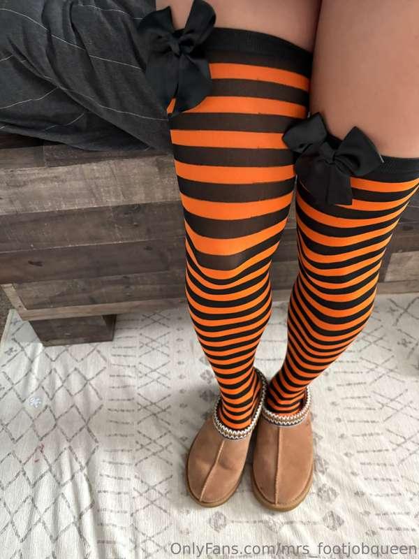 mrs_footjobqueen image #21