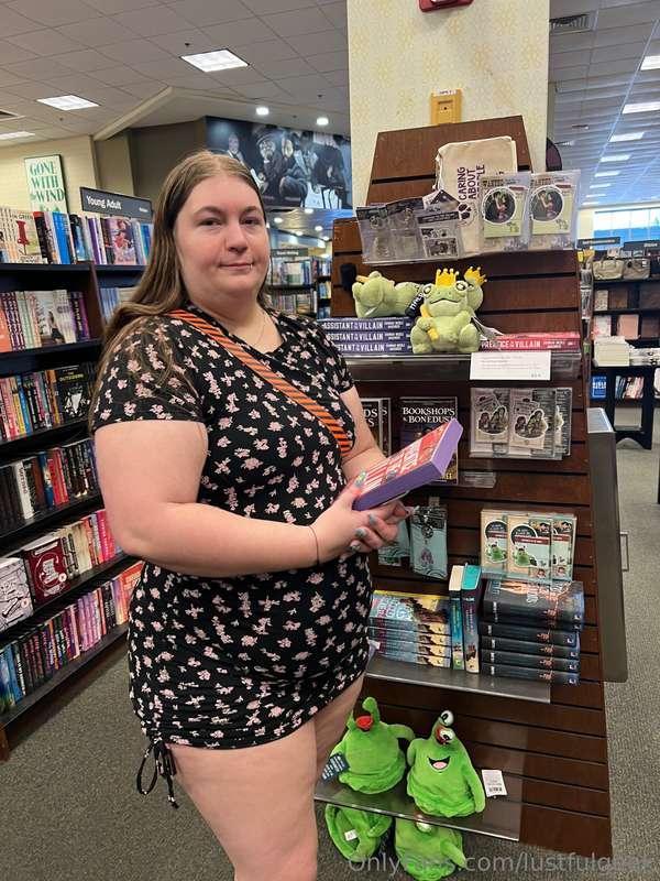 psssttt a few more...would you take me to the bookstore?