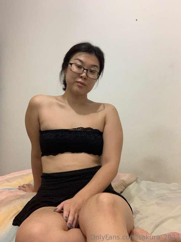 I'm an obedient girl
