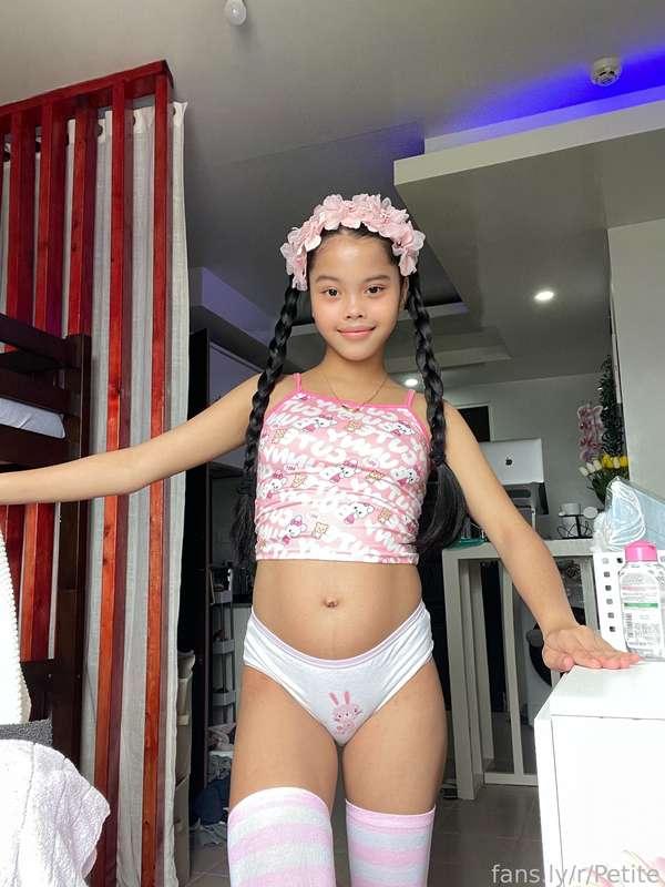 petiteempress image #1
