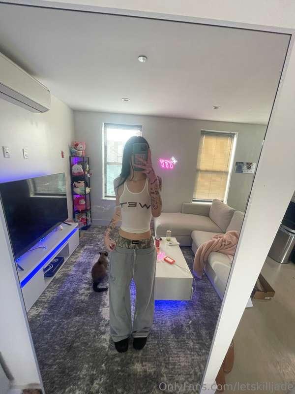 Home alone, any thoughts? ❤️‍🔥