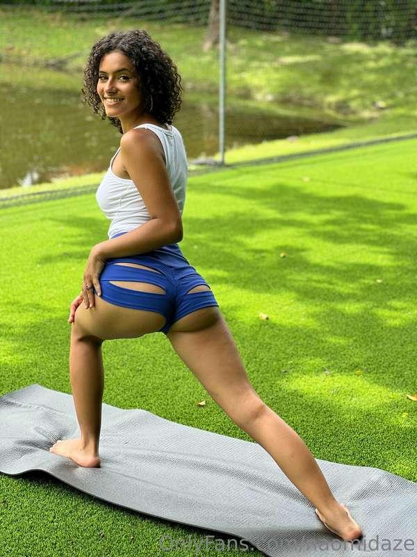 Stretch me out 😉 🧘‍♀️