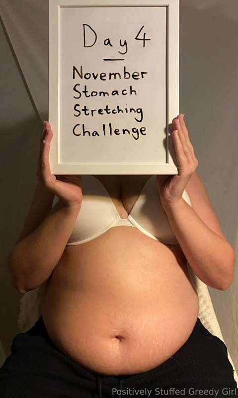Day 4 of 30 day stomach stretching challenge - Another big b..