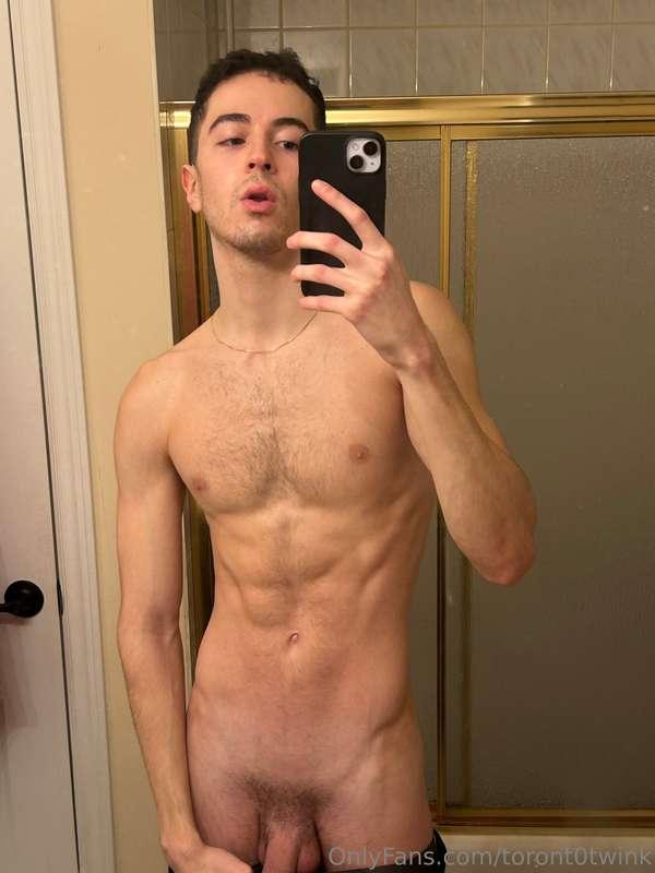 Should I lower the camera? 😏