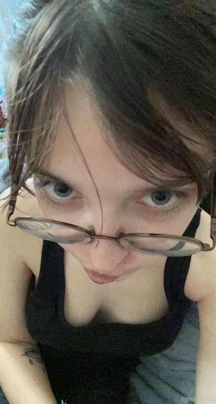 god im so cute why am i not getting fucked rn