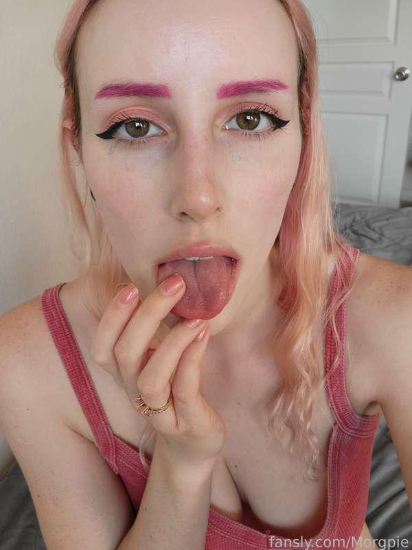 Just-sucked-dick lips &lt;3