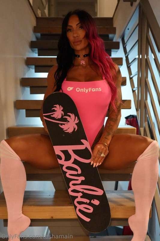 Just me your real-life Barbie!💗