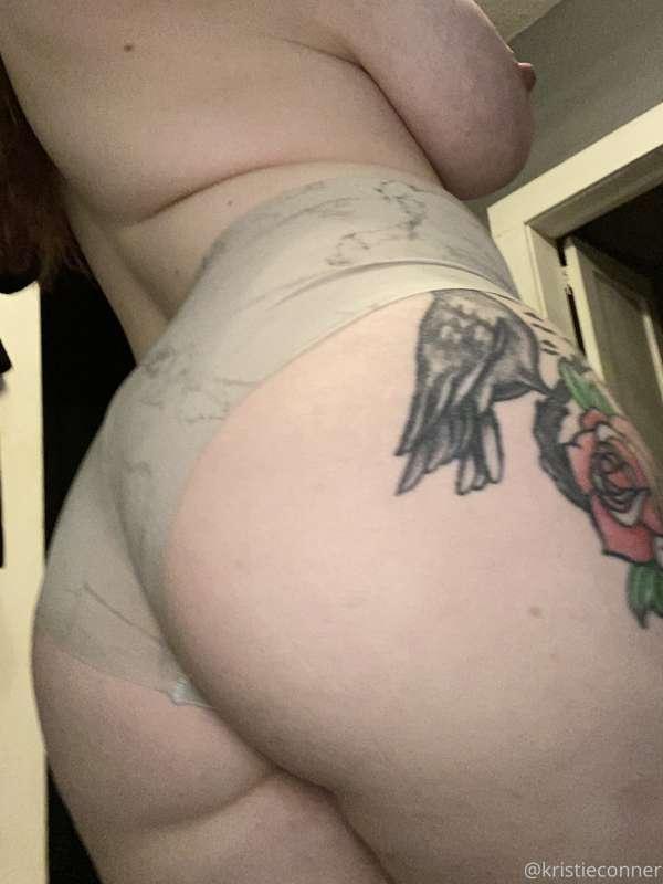 Happy Sultry Saturday! Maybe I’ll get some spankings later. ..