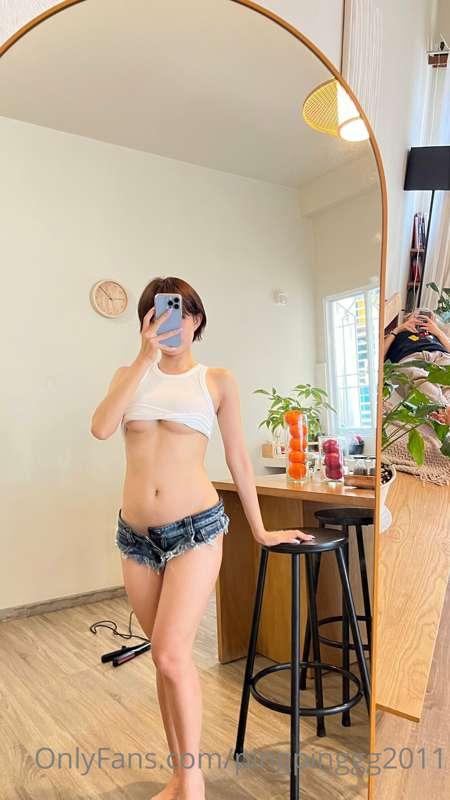 Urgh, honey, I couldn't find anything that fit me 🥺 I'm blus..