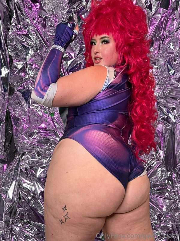 God I look good in spandex