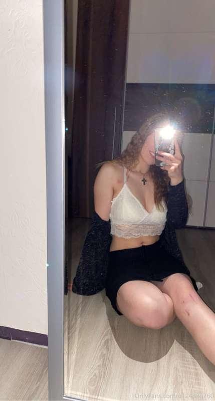 Would you date me?😏💦