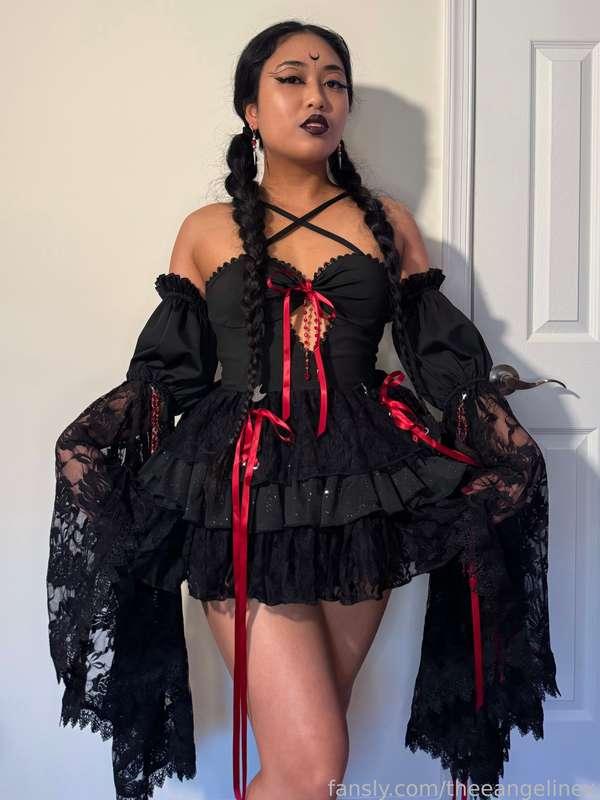 theeangelinex image #2