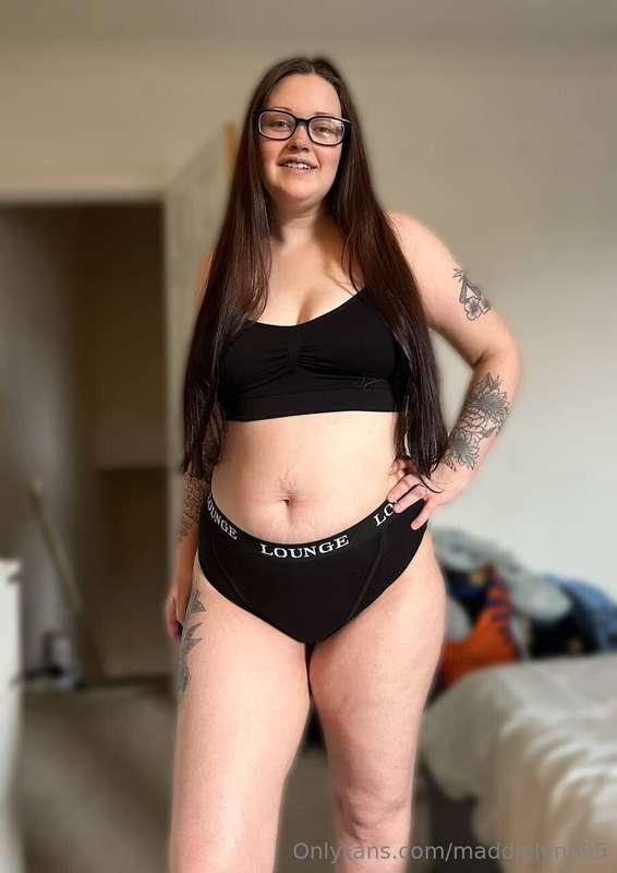 🔥 𝗙𝗹𝗮𝘀𝗵 𝗦𝗮𝗹𝗲 𝗔𝗹𝗲𝗿𝘁: 𝗠𝘆 𝗣𝗮𝗴𝗲 𝗜𝘀 𝗛𝗢𝗧!! 🔥Hey, sexy! I'm a Briti..