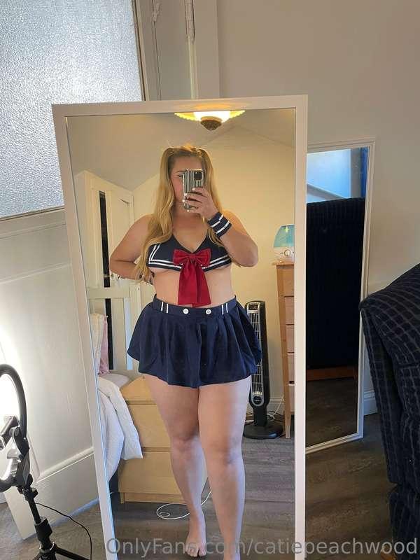 A little (very little) Sailor Moon outfit 😍😍