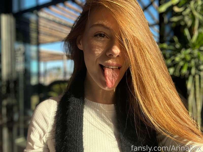 People usually have a question and a misunderstanding about the color of my hair. Is it a natural color or do I dye my hair?🤔
Of course, I sometimes thought about painting myself🌈 (well, like changing an image, you know, periods in life when you want to try new things) but it never went any further, because you just look😍 And they literally shimmer with light and are different at different times of the year. I love how they glow bright orange in the sunlight🐣☀️

#fyp #sunny #redhead #hair #shine #foxy #life 