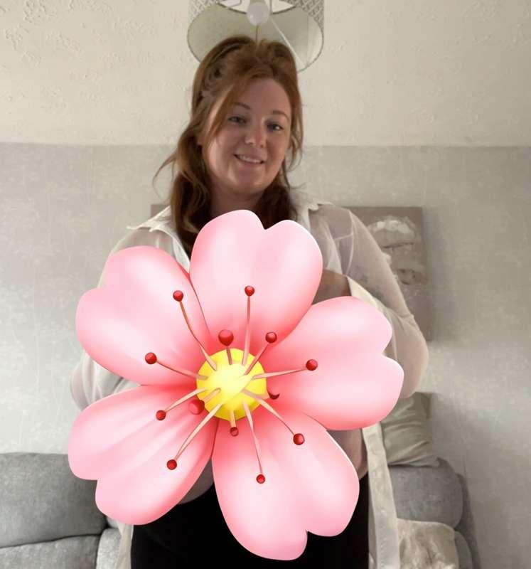 Who loves an open blouse top with no bra 🥵🥵