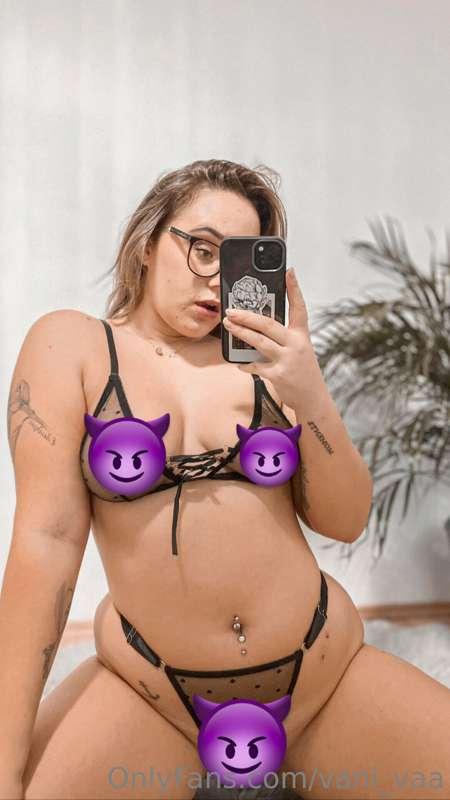 auf mein VIP GRATIS😈
https://www.onlyfans.com/vani_v