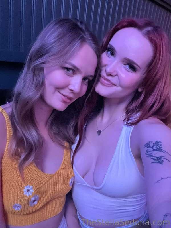 My bestie @chloefoxxe and I went out last night together.. w..