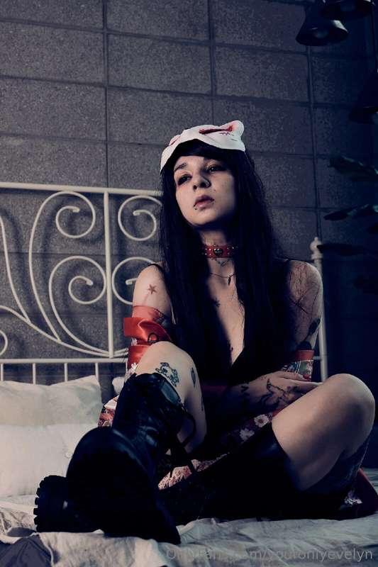 youronlyevelyn image #1