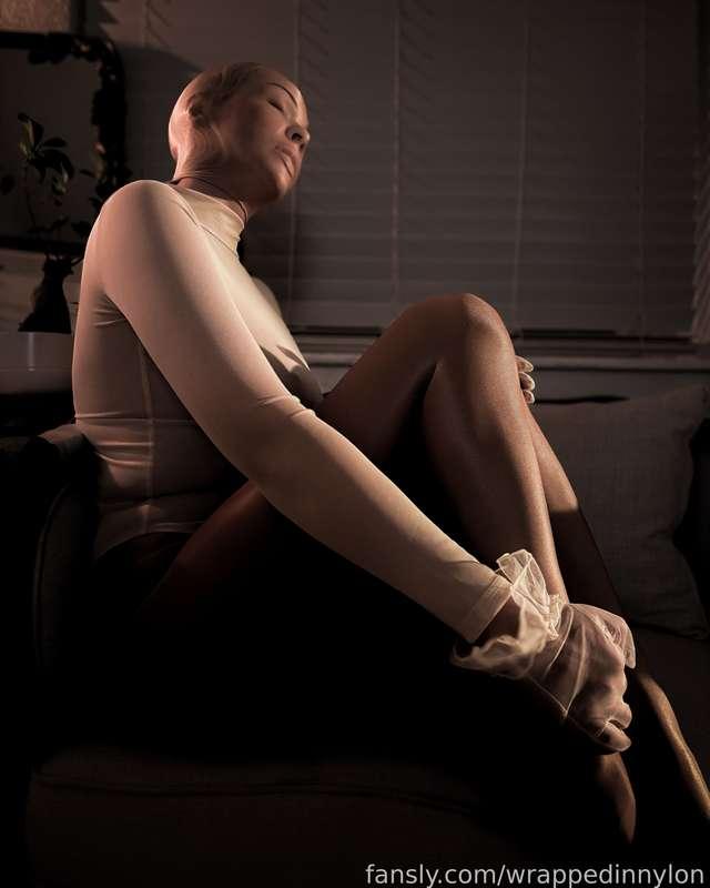 wrappedinnylon image #4