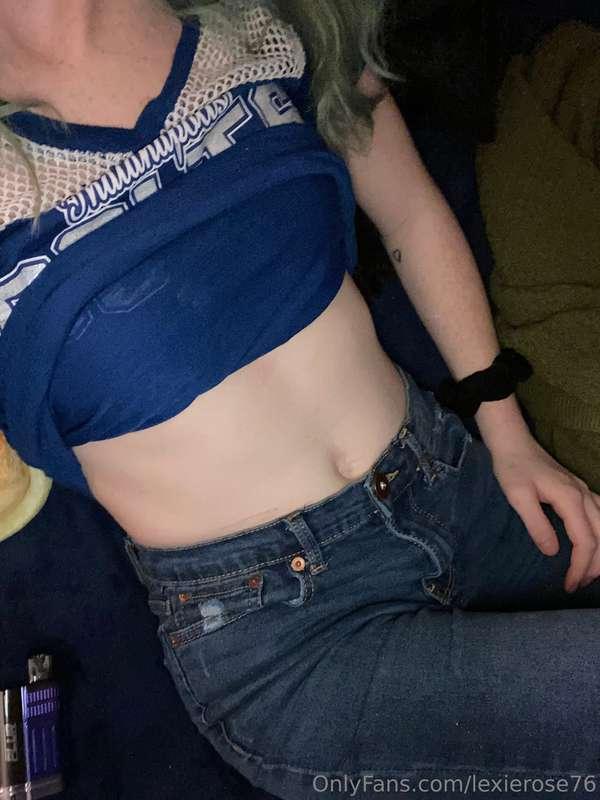 I’m lonely, cum change that. 