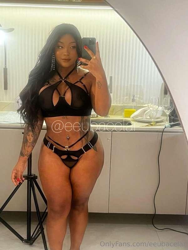 Let's do sext baby 😈 I am hard, my cock is your now, are you..