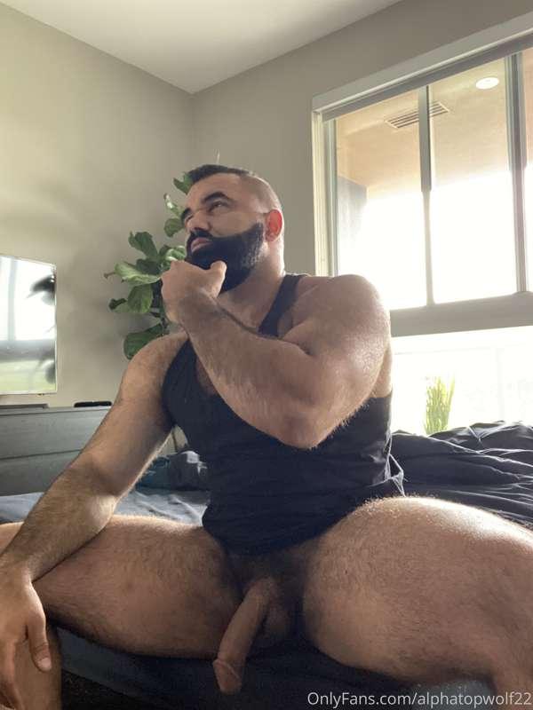 Good Morning 🌤
Post cumshot pics 💦💦
“Like” if you want the v..