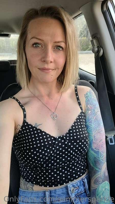 Titty Tuesday So happy the sun is shining ☺️